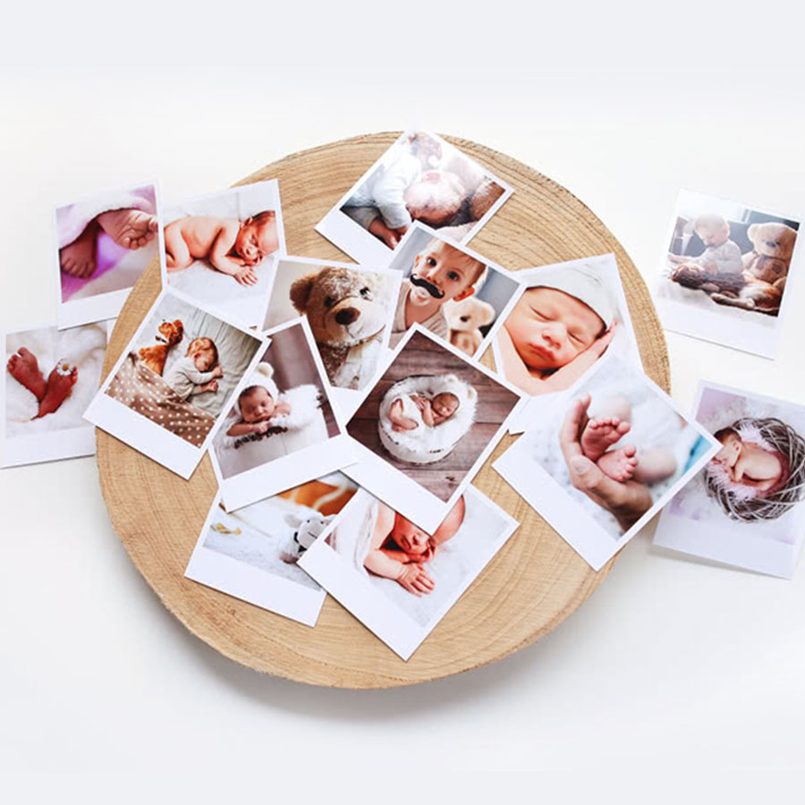 Polaroid Memories – 20 Photos With  Plain BrownClips