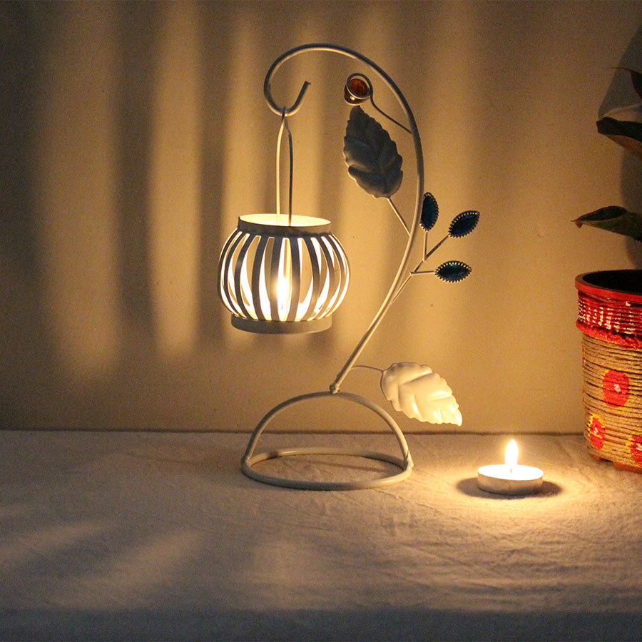 White Color Tealight Candle Holder  with 5 Candle